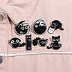 2 Стильні чорні значки з котами. Шпилька. Брошка. Котики. Милі котики. Емаль значки. Піни на одяг., фото 4