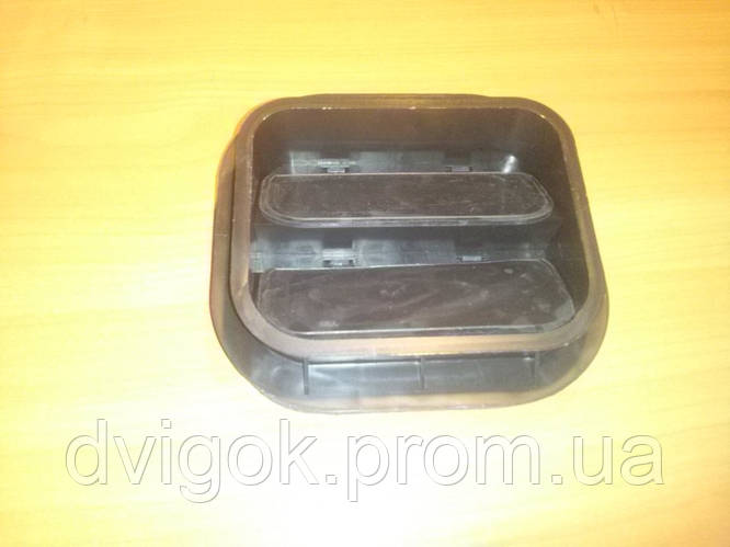 Решетка вентиляции багажника Daewoo Lanos ЗАЗ Ланос ЗАЗ Сенс (АвтоЗАЗ ...