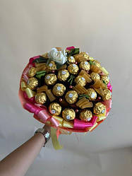 Букет з цукерок Ферреро Роше (25 шт.) Ferrero в руку оригінальний подарунок