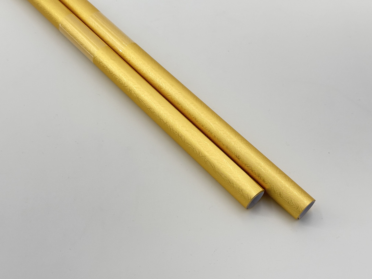 Папір подарунковий. Колір золотий  53х75см. 2шт., фото 1