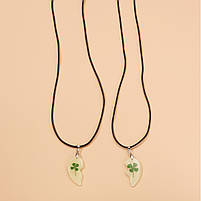 Парні кулони для закоханих у формі серця з 4-х листковою конюшиною. Кулон, що світиться в темряві для двох, фото 5