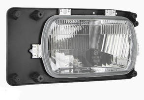Галогенна протитуманна фара ліва 246x136x159