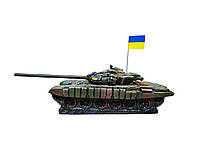 Статуэтка "Украинский танк Т-72Б", патриотичный подарочный сувенир для военного ручной работы