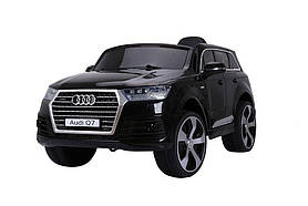 Дитячий електромобіль Audi Q7 YJ2188В TZP136