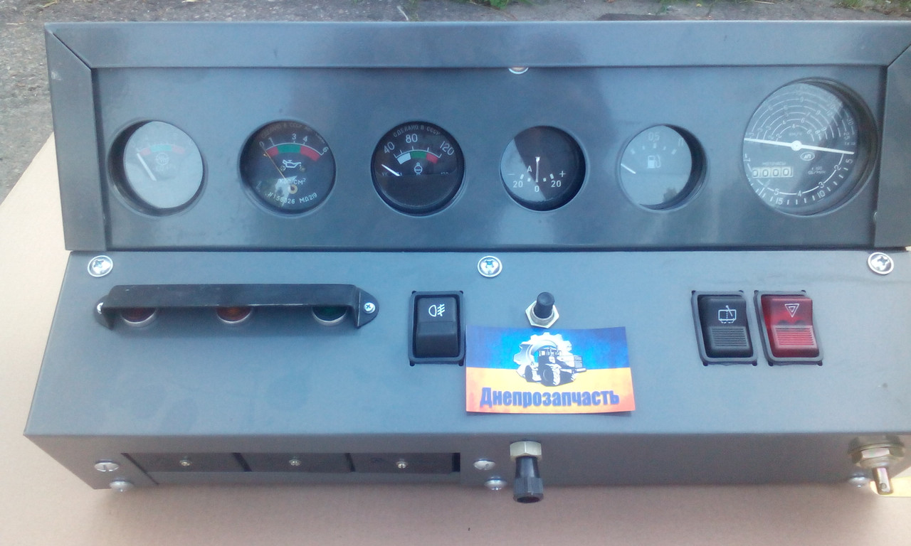 Щиток приборов ЮМЗ, фото 1