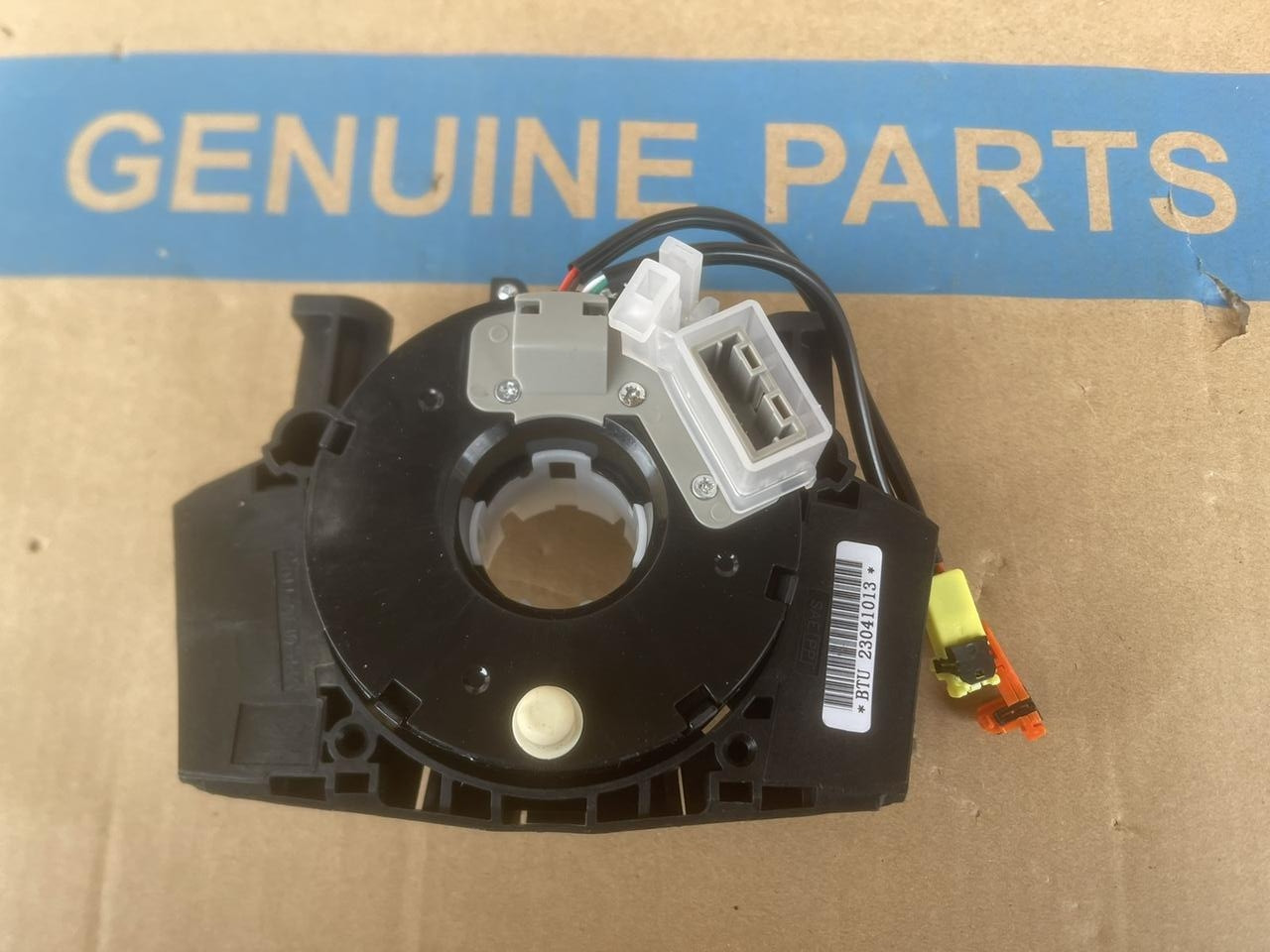 Шлейф керма Infiniti FX35 FX45 03-08 25567-CD002