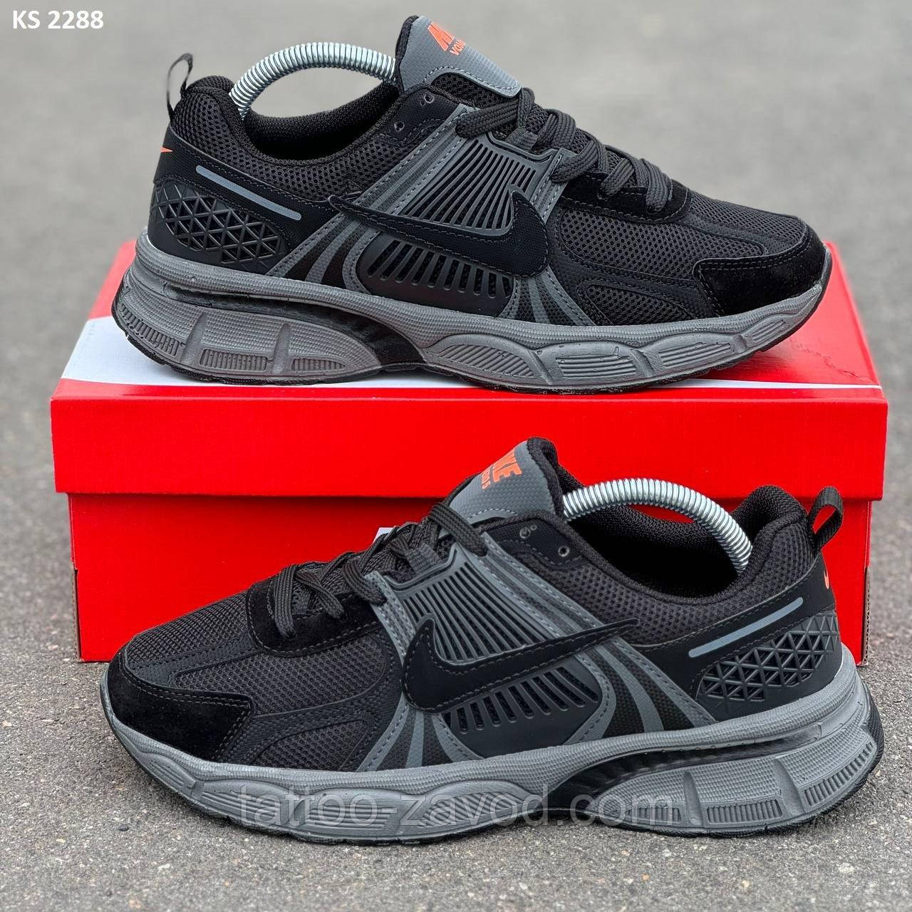 Кросівки чоловічі чорні із сірим шкіра + текстиль 40 41 42 43 Nike Vomero 5 Black Gray, фото 1