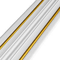 Самоклеючий 3Д плінтус Білий із золотою смужкою 2300*140*4мм ПП широкий настінний декоративний плінтус