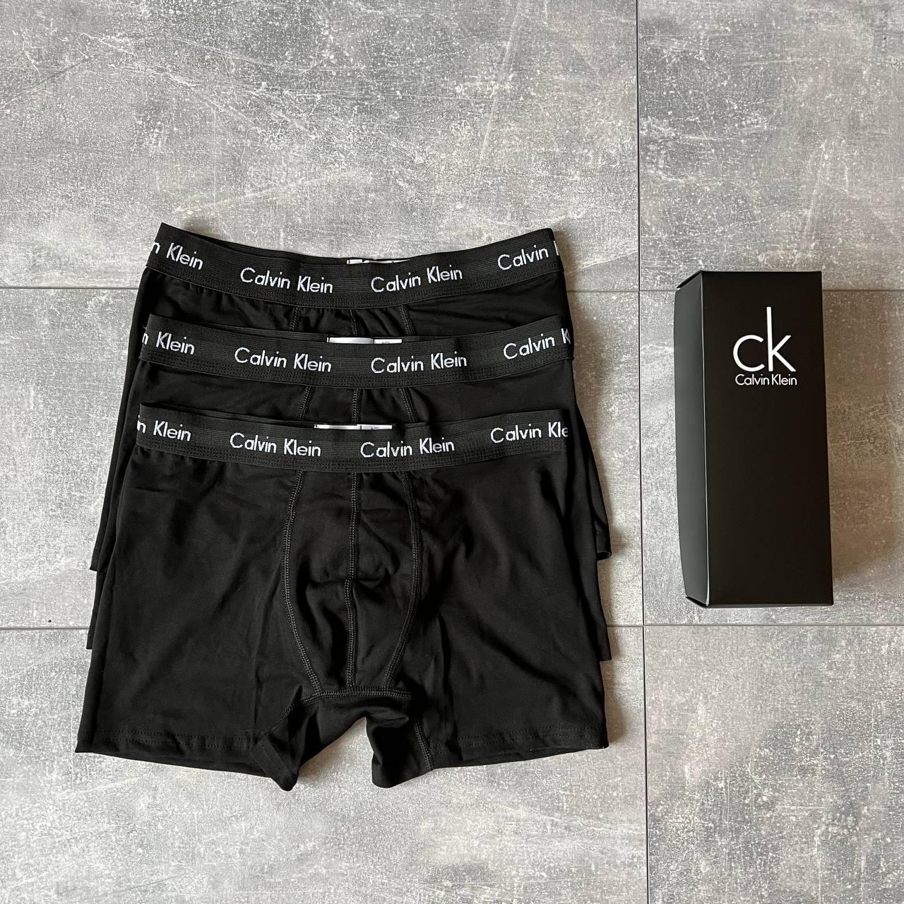 Чоловічі труси Calvin Klein чорні 3 шт Боксери Кельвін Кляйн Подарунковий набір