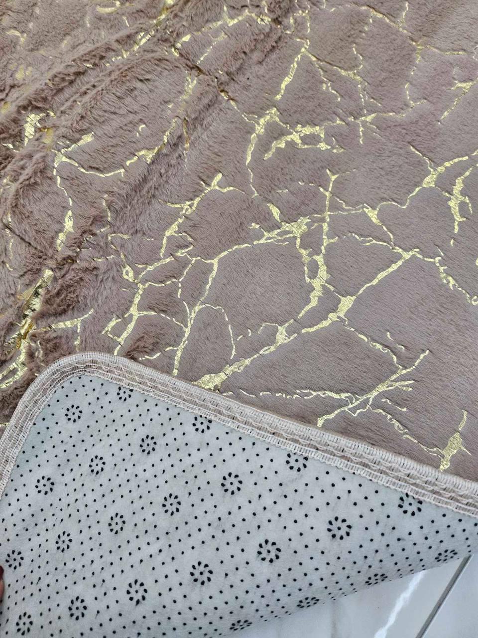 Прикроватный коврик для ног травка Прорезиненный меховой коврик в спальню Ворсистый прикроватный ковер Пудра - фото 10 - id-p2150868600