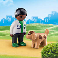 Игровой набор-конструктор "Ветеринар с собакой" (2 фигурки, в коробке) Playmobil 70407
