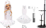 Коллекционная кукла Rainbow High 2022 Holiday Edition Roxie Grand Рейнбоу Хай Рокси Гранд
