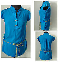 Блуза подовжена штапельна літня з поясом однотонна блакитна
