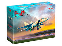 Сборная модель Учебный самолет МиГ-25РУ (ICM 72176) 1:72