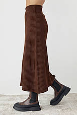 Жіноча спідниця міді в широкий рубчик — коричневий колір, L (є розміри), фото 3
