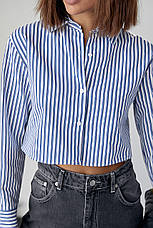 Укорочена жіноча сорочка в смужку — блакитний колір, L (є розміри), фото 2