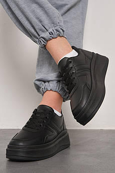 Кросівки жіночі чорного кольору на шнурівці 176744S