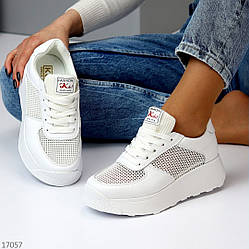 Трендові білі літні жіночі шкіряні кросівки натуральна шкіра + текстильна сітка