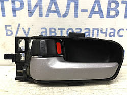 Ручка дверей внутрішня ліва Suzuki Grand Vitara 2006-2014 8313065J10BWJ (Арт.32804)