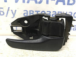 Ручка дверей внутрішня права Mitsubishi Lancer 2003-2009 5716A172HA (Арт.32805)