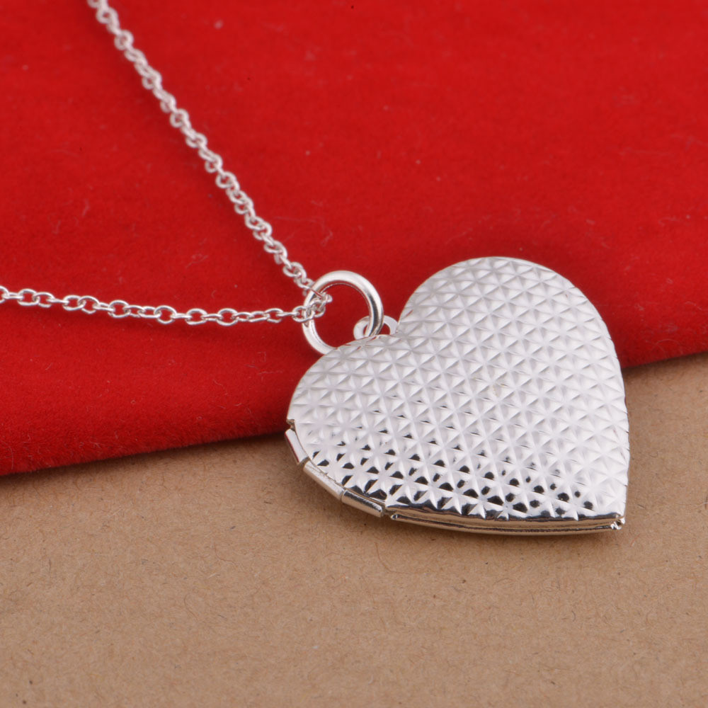 Кулон серце для фотографій. Медальйон відкривається у формі серця з ланцюжком. Підвіска серця для фотографій, фото 1