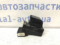 Кнопка стеклоподъемника Suzuki Grand Vitara 2006-2014 37995-62J00 (Арт.32903)