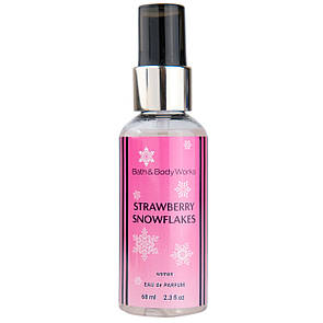 Парфюм-мини женский Bath & Body Works Strawberry Snowflakes 68 мл