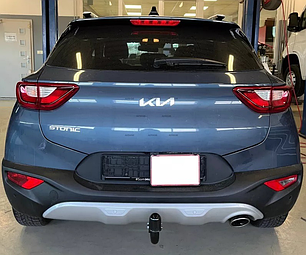 Фаркоп Kia Stonic 2017-2020 (Кіа Стонік) польський, гак на болтах, фото 3