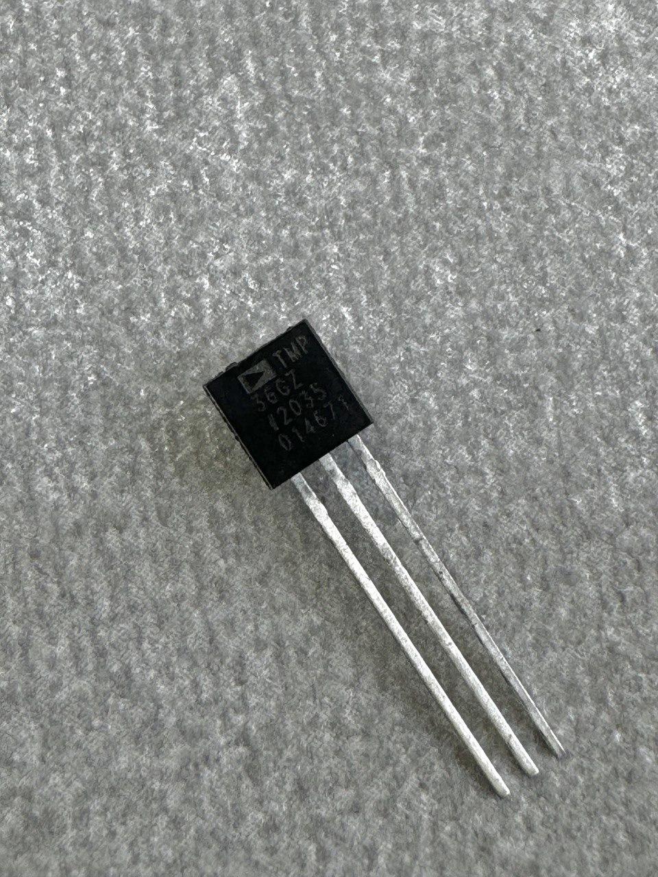 Мікросхема TMP36GT9Z (TO-92), фото 1