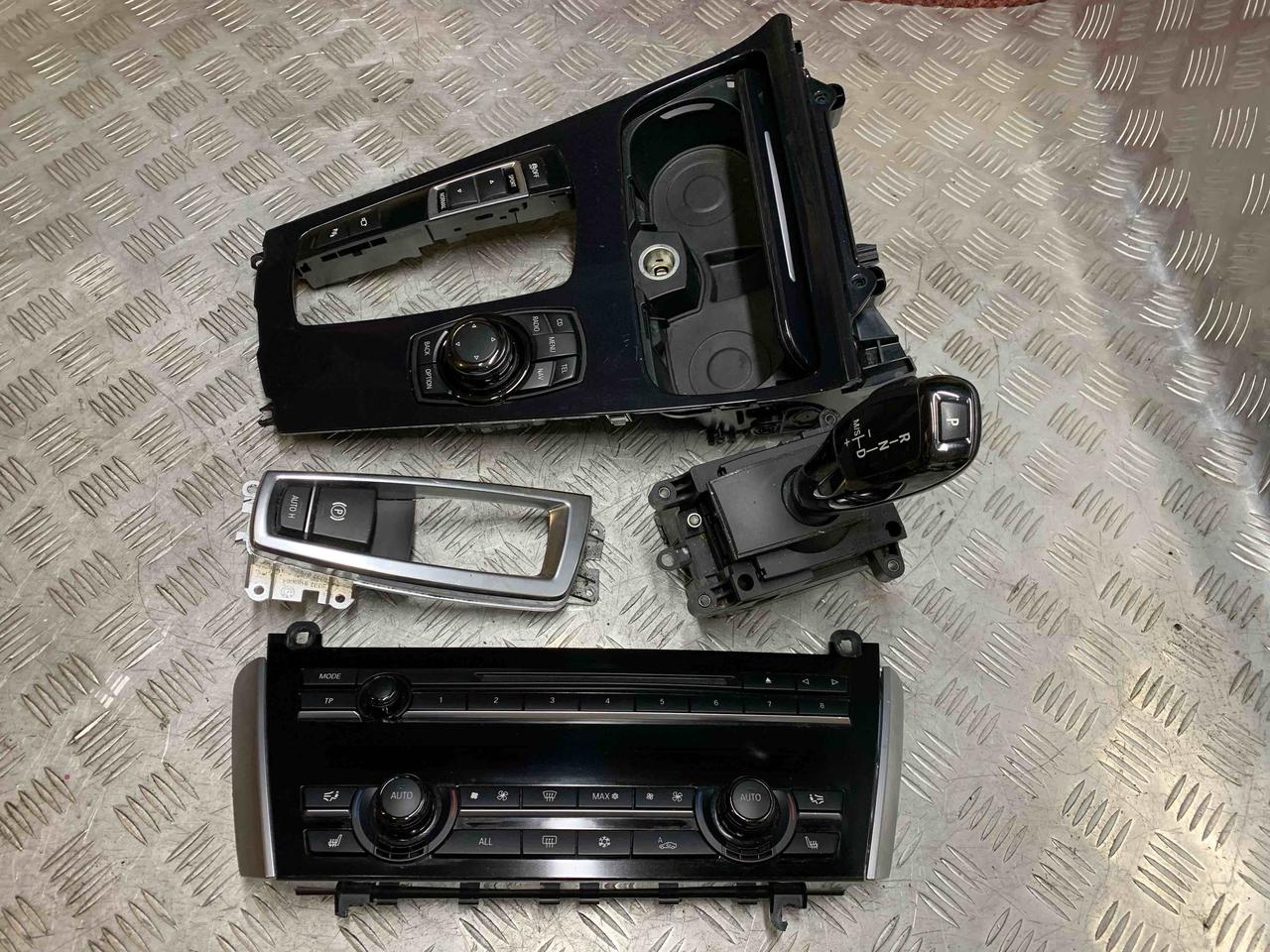 Б/В Комплект кераміки BMW 5 F07 GT Куліса Клімат Контроль 61317950406 / 61319328421, фото 1