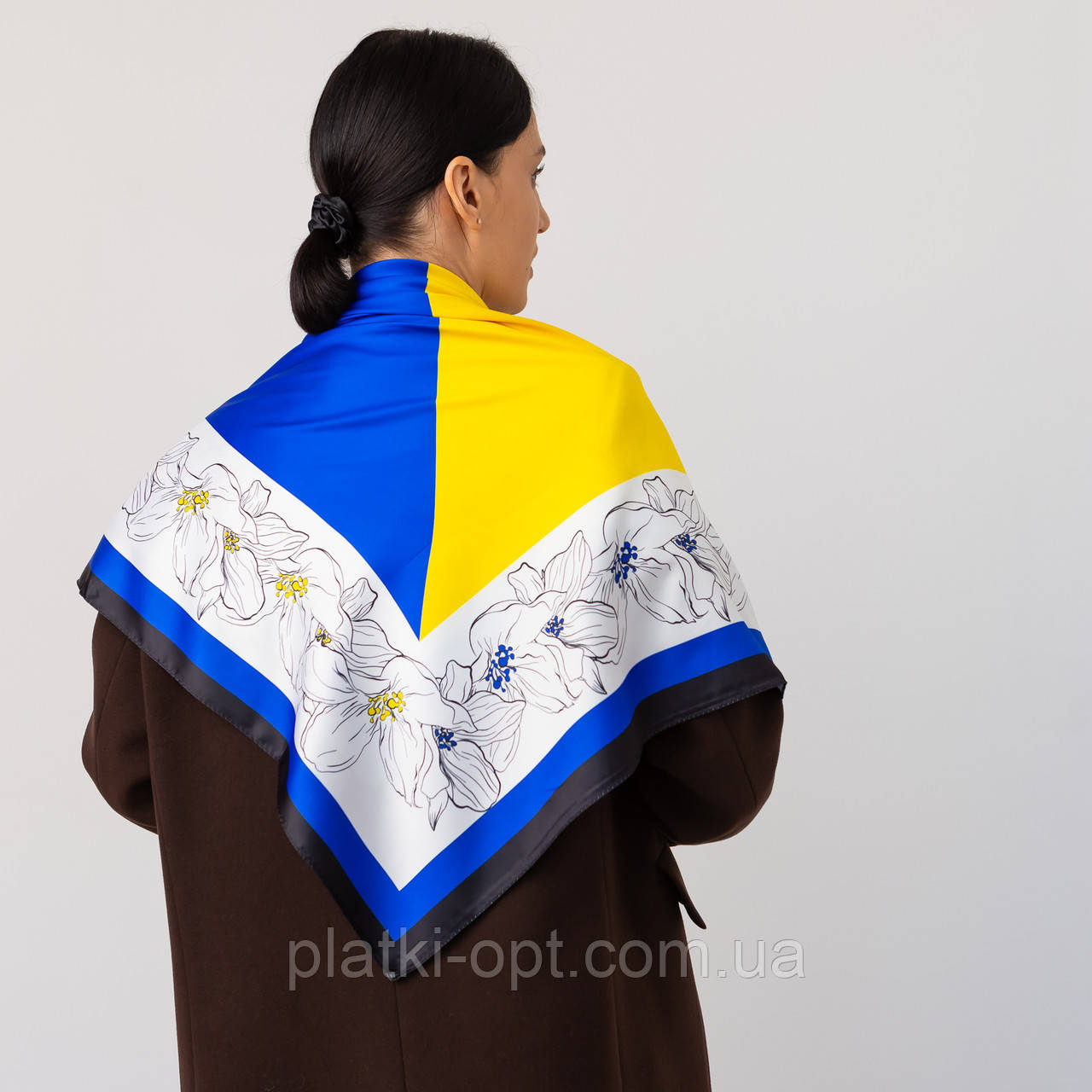 Хустка патріотична (атлас) 90х90 см., фото 1