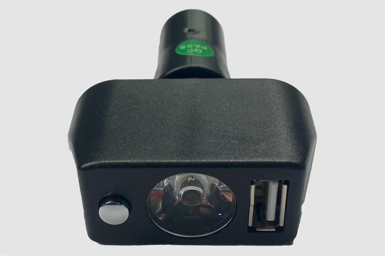 Power LED Pro - світлодіодний індикатор з живленням XLR з USB-портом для інвалідних візків з електроприводом