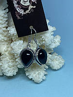 Чорний онікс сережки з каменем натуральний чорний онікс. Кульчики з оніксом крапля в сріблі .Індія.