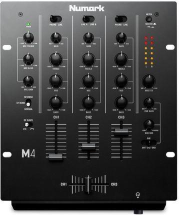 DJ контроллер Numark M4