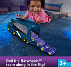 Фішер Прайс Автовоз та Бетмобіль Fisher-Price DC Batwheels Toy Hauler and Car, фото 6