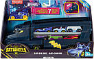 Фішер Прайс Автовоз та Бетмобіль Fisher-Price DC Batwheels Toy Hauler and Car, фото 2