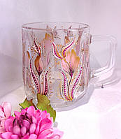 Чашка прозрачная стеклянная с авторской росписью ручной работы "Розовый бутончик"