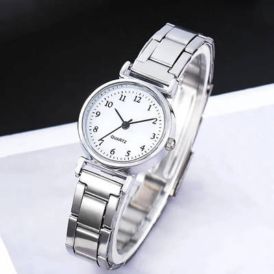 Сріблястий жіночий наручний годинник. Класичний жіночий наручний годинник. Кварцові жіночі годинники.