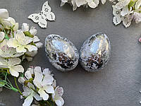 Яйце з пластику серебро 7.5 х 5 см