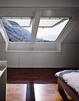 Мансардні вікна Velux Стандарт Плюс GZL1061 MK06 (780x1180) + Водонепроникний комір (780х1180), фото 2