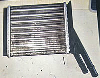 Новый радиатор переднего отопителя ( печки ) Опель Фронтера Б 1998 - 2004 года .