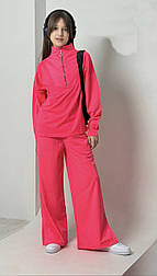 Яскравий малиновий костюм на дівчинку з кльош штанами