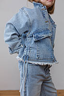 Джинсовая куртка голубая с затяжками по бокам для девочки 5-9 лет, 110-134 см