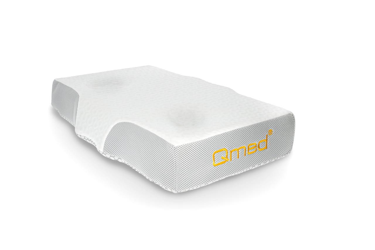 Ортопедична подушка для сну з ефектом пам'яті - QMED Safe&Glow Therapy Pillow