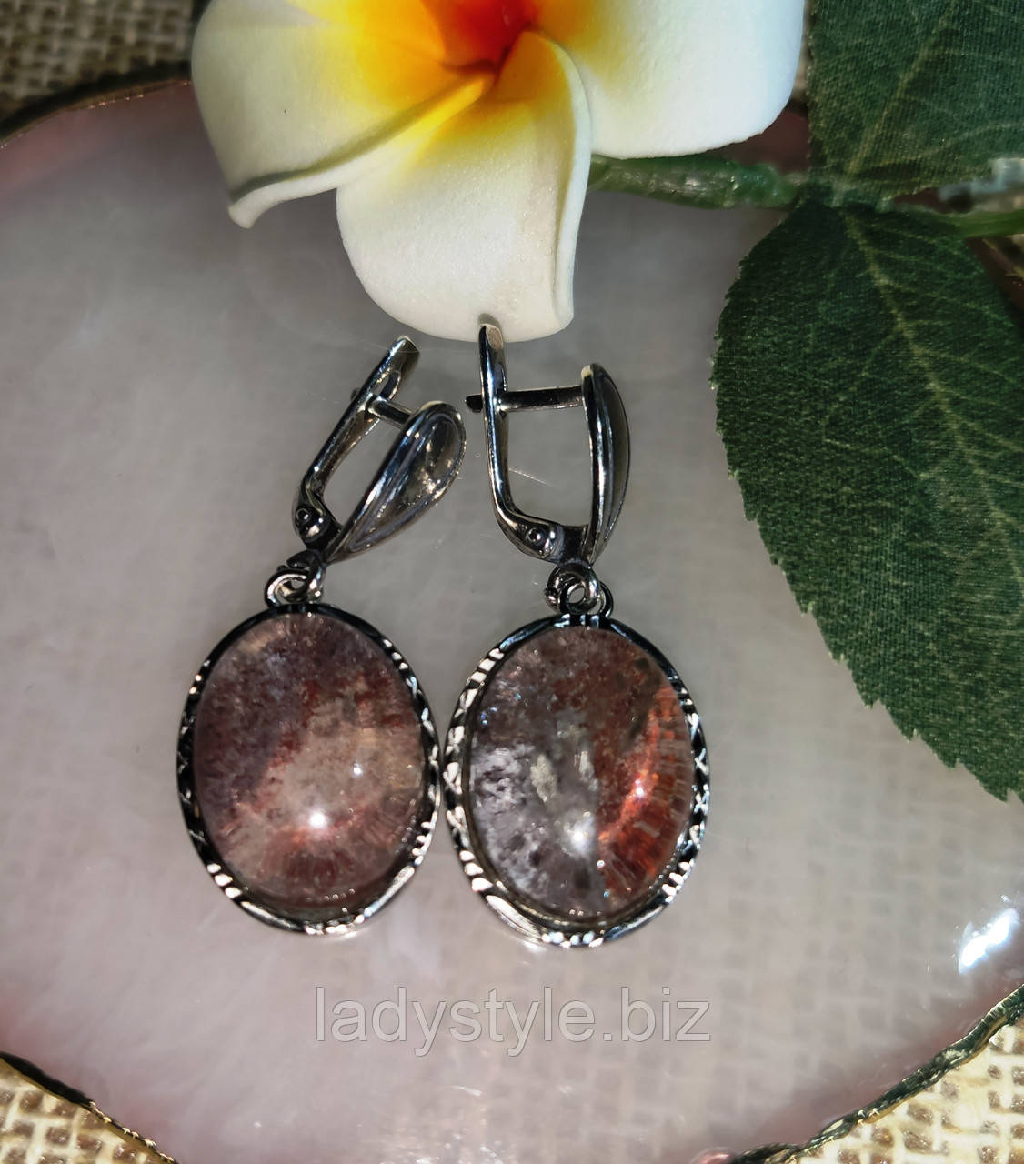 Элегантные серьги с лодолитами от студии LadyStyle.Biz