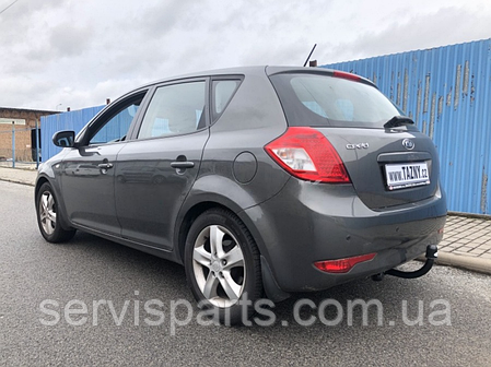 Фаркоп Kia Ceed хетчбек 2006-2012 (Кіа Сід) польський, без підрізання бампера, фото 1