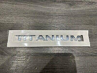Монограмма "'titanium" задней двери ford kuga 2013