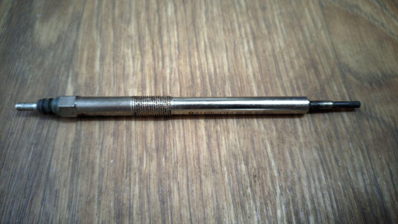 Свіча накалу 7V Renault Trafic, Opel Vivaro 2.0, 2006-2014, 8200561251 / 0250603001 (Б/У), фото 1