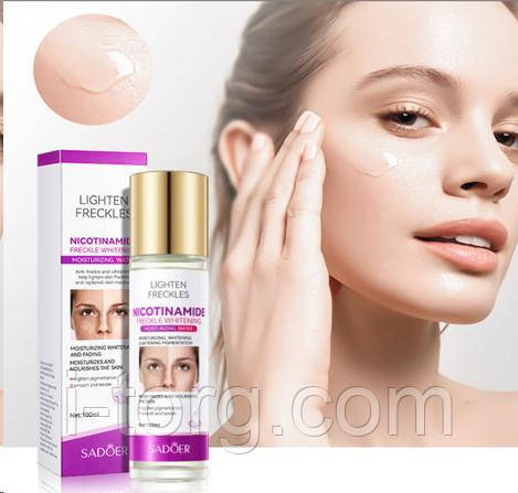 Зволожуючий та освітлювальний тонер для обличчя з нікотинамідом Sadoer, 100 мл.