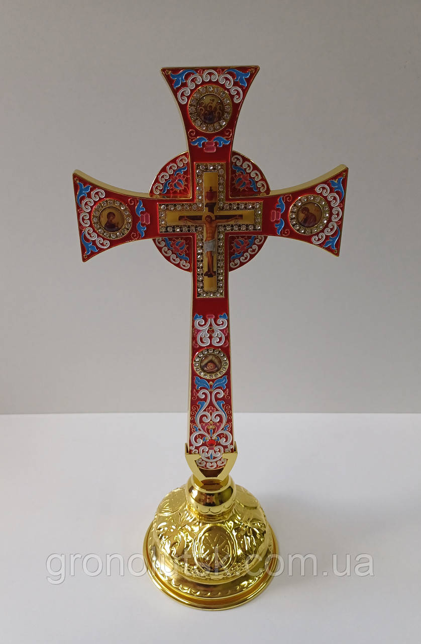 Хрест мальтійський на підставці